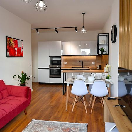 New Central Apartment Shkoder Luaran gambar