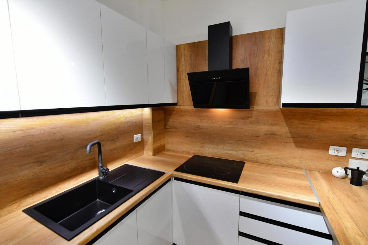 New Central Apartment Shkoder Luaran gambar