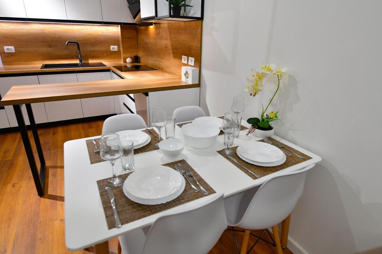 New Central Apartment Shkoder Luaran gambar