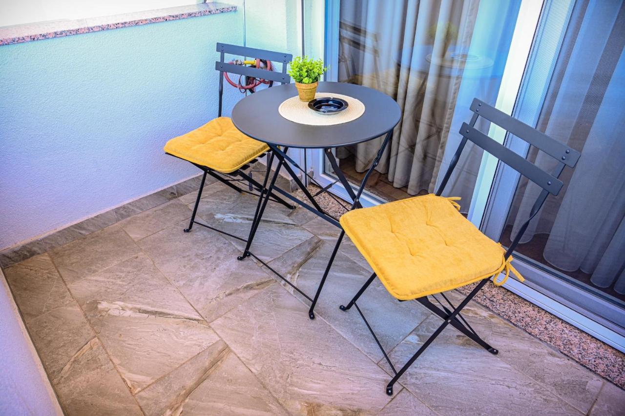 New Central Apartment Shkoder Luaran gambar